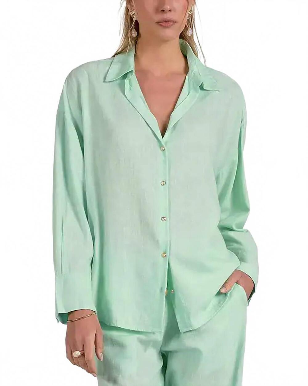 NEW ELAN just minty long sleeve button-up shirt in green